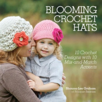 Blooming_crochet_hats